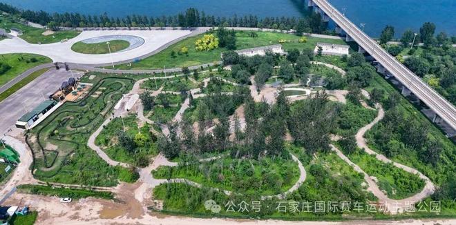 档”开业全球最大室内滑雪场也来了！开元ky棋牌又一批主题乐园“国庆(图18)